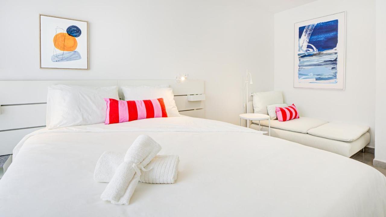 White Deluxe Caleta By Sea You There Fuerteventura Caleta De Fuste Exterior photo